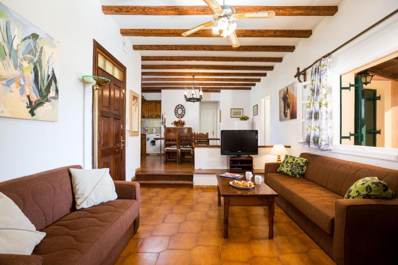 Villa Angelos Ахарави Экстерьер фото